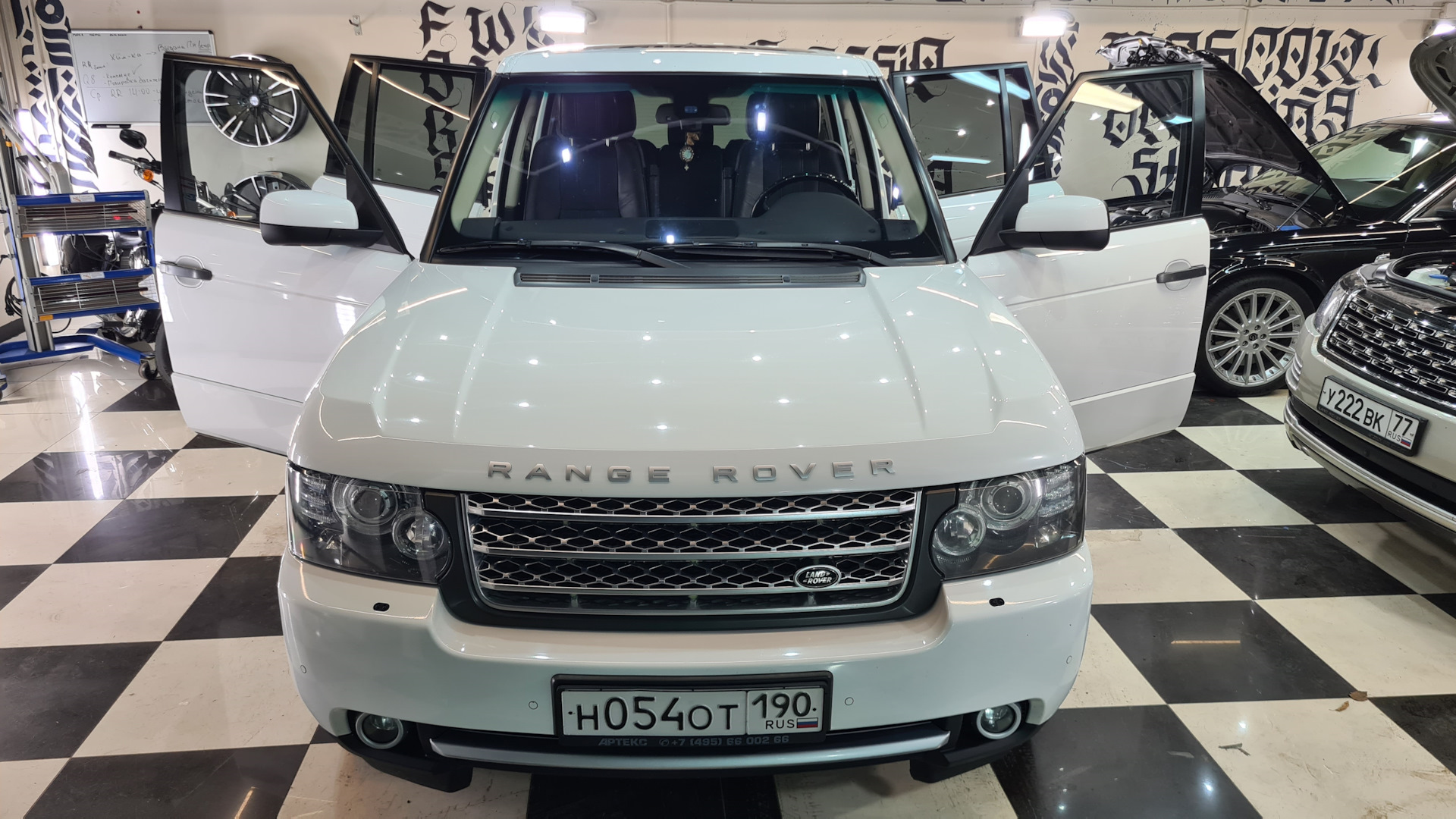 Land Rover Range Rover (3G) 5.0 бензиновый 2011 ReFrigeratoR на DRIVE2