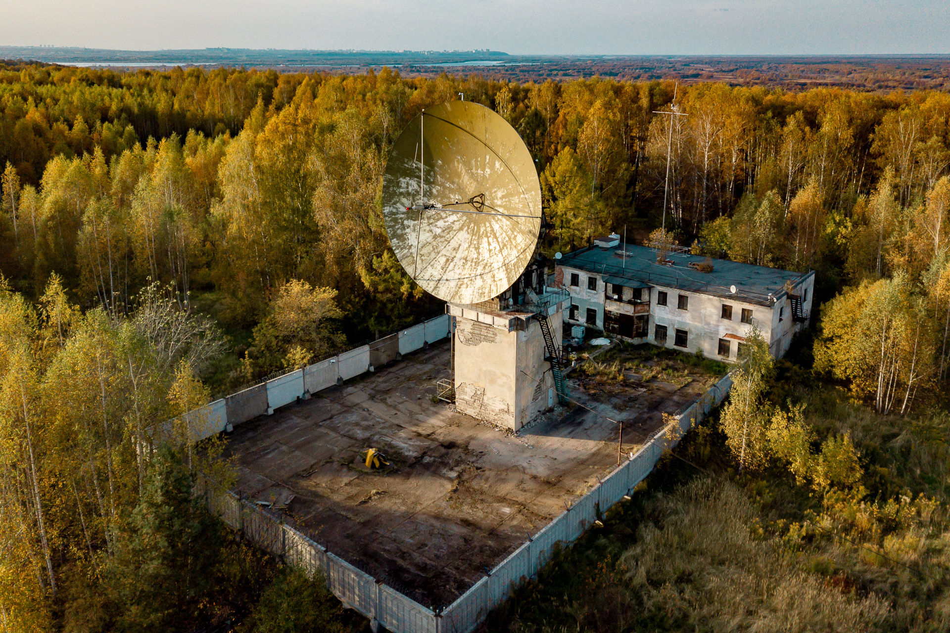 Заброшенная радиоастрономическая станция в Нижегородской области