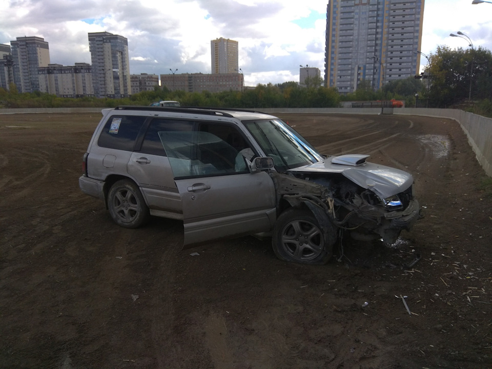 Сколько выплачивают при дтп на субару легаси