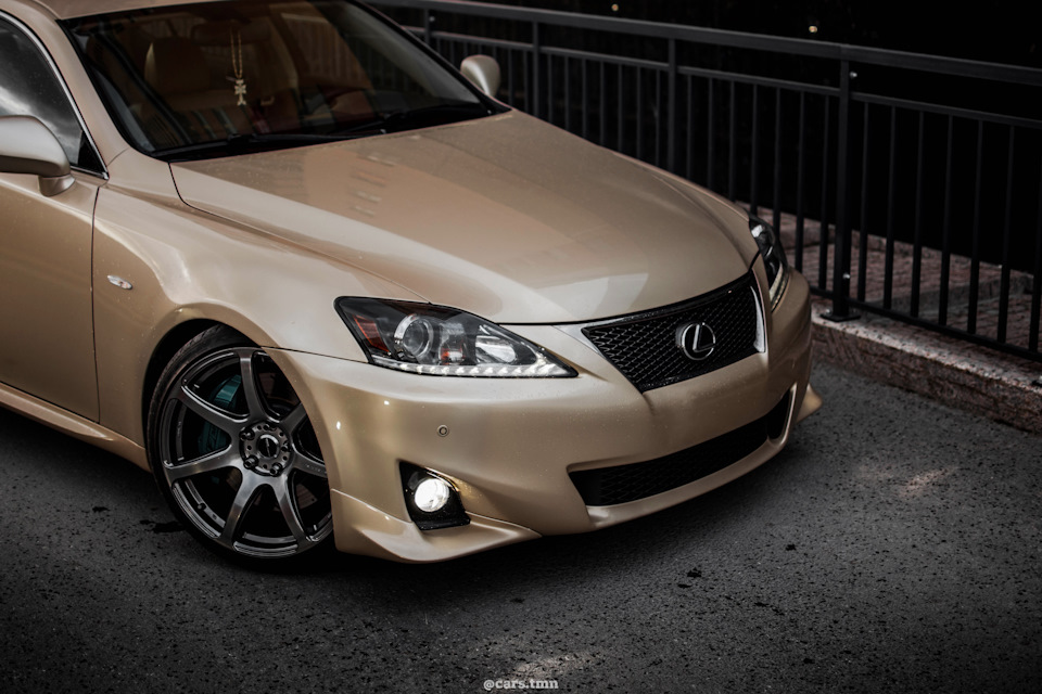 Lexus is 250 work