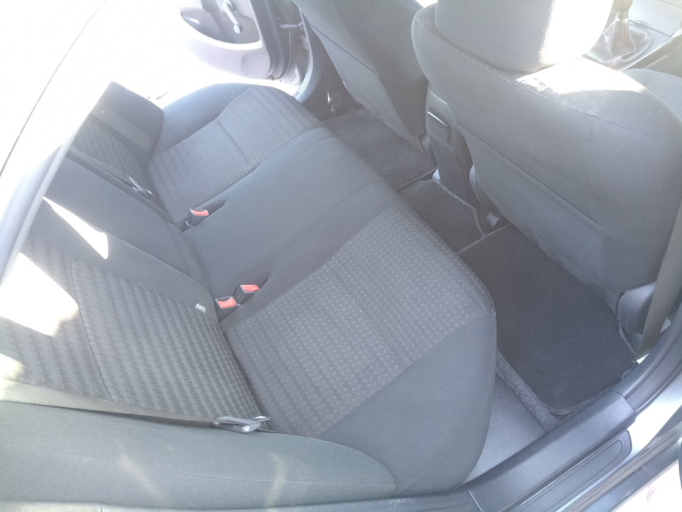 Фото в бортжурнале Toyota Corolla (140/150)