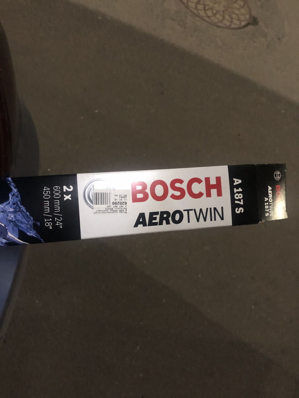 Синему — KIA Ceed (1G). Запчасти на фото: A187S