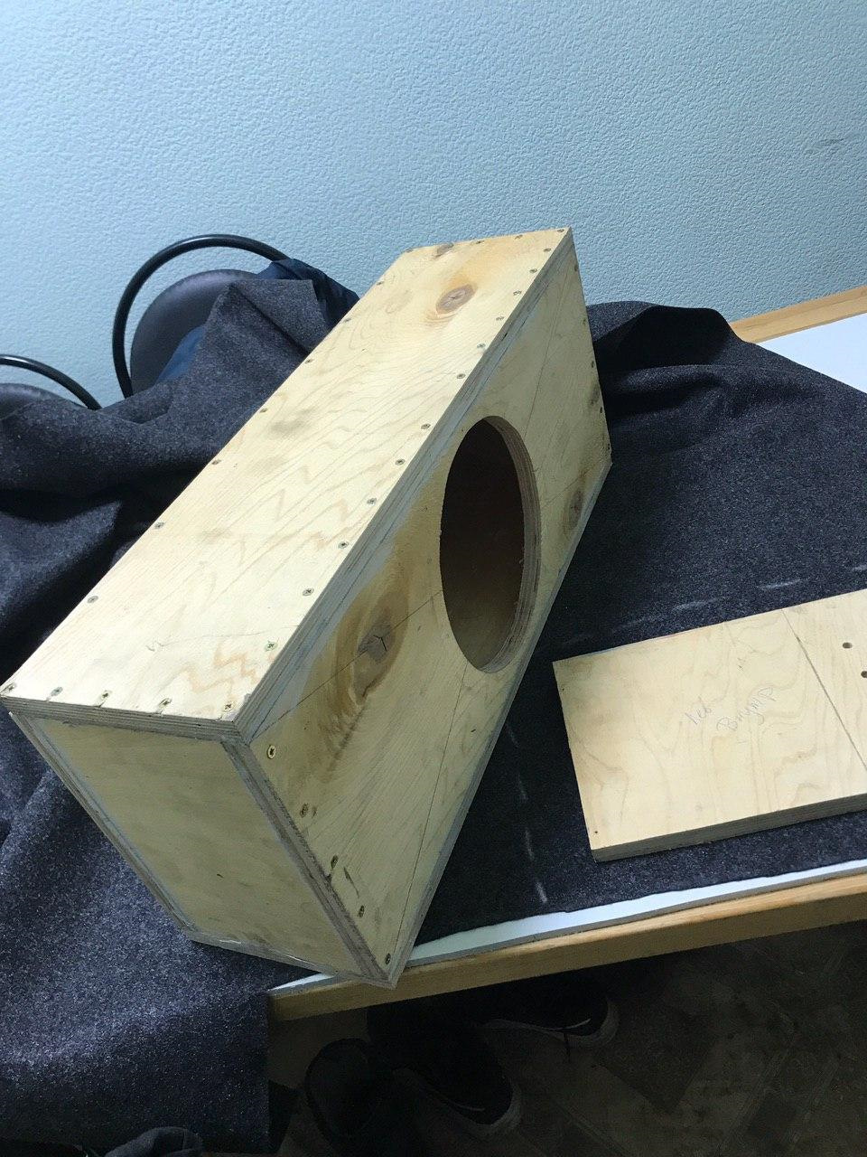 короб под ts-w3020pro. изготовление сабвуфера. корпус для сабвуфера. стелс сабвуфер panamera. самодельный сабвуфер.