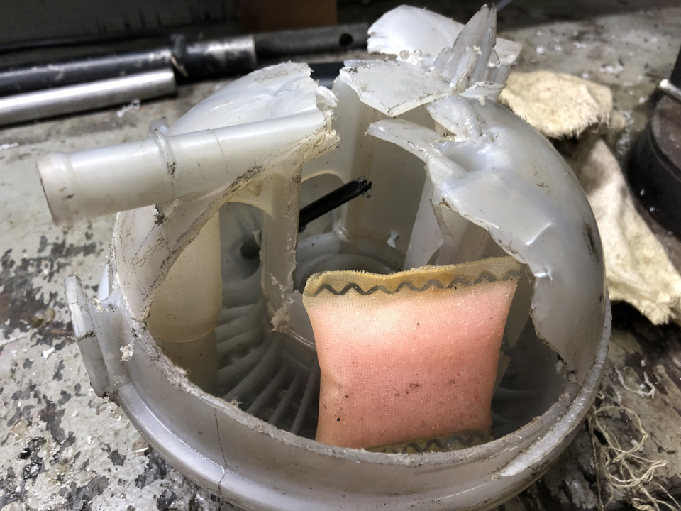 А иначе этот мешочек не пощупать — Skoda Kodiaq (1G)