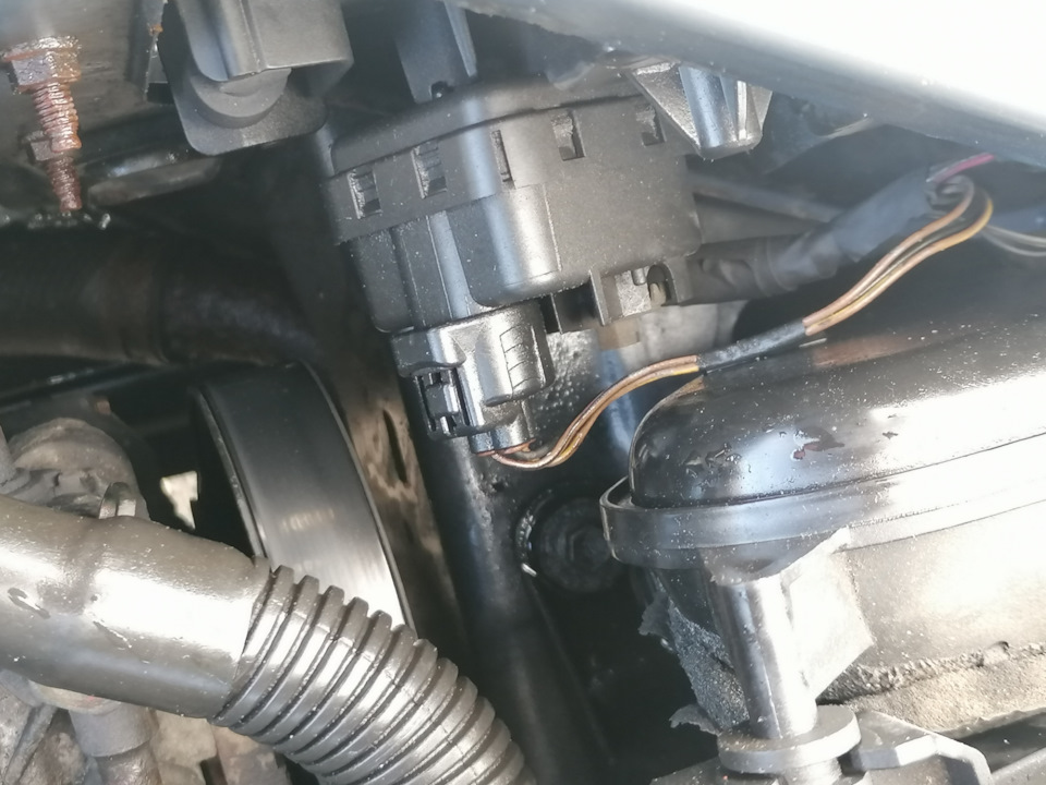 Уходит антифриз, не греет печка. — Suzuki Baleno, 1,9 л, 2000 года ...