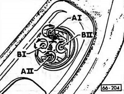 Ауди 80 б3 как отрегулировать. Ауди 80 б3 как отрегулировать. Винты регулировки фар ауди 80. Регулировка зазоров дверей. Ауди 80 б3 как отрегулировать.
