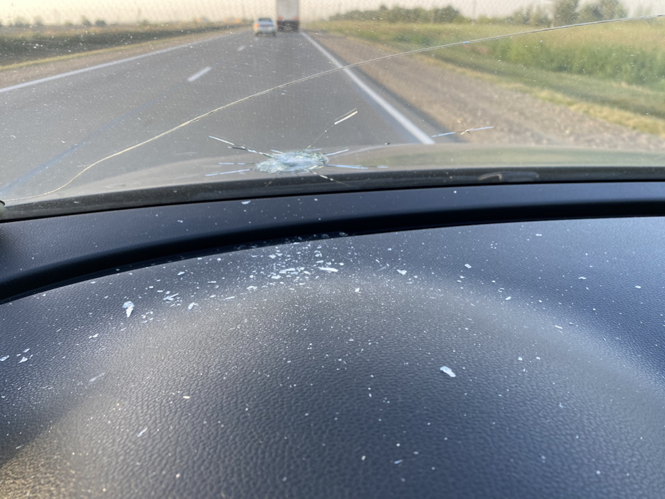 Нужен совет по лобовому стеклу — Volkswagen Passat B7, 1,4 л, 2011 года ...