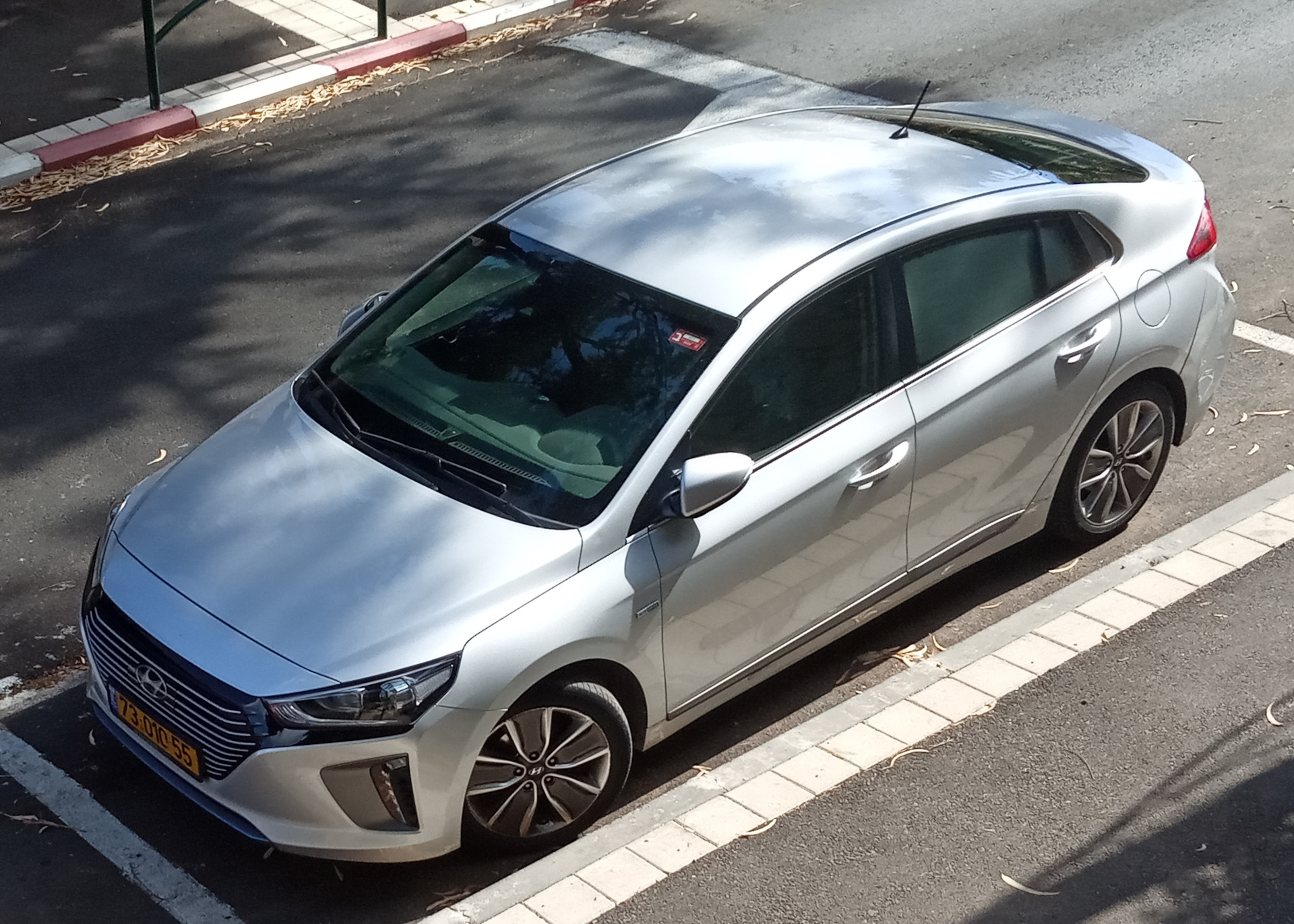 Налог, ТО-3, тест или 40000 км позади. — Hyundai Ioniq, 1,6 л, 2017 года |  визит на сервис | DRIVE2