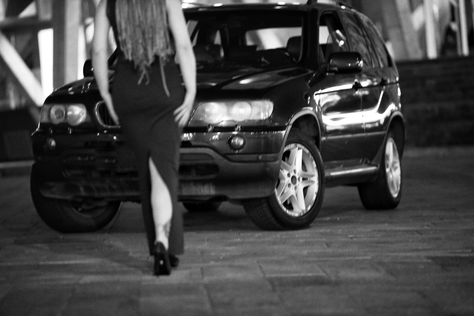 Черно-белое — BMW X5 (E53), 3 л, 2001 года | фотография | DRIVE2
