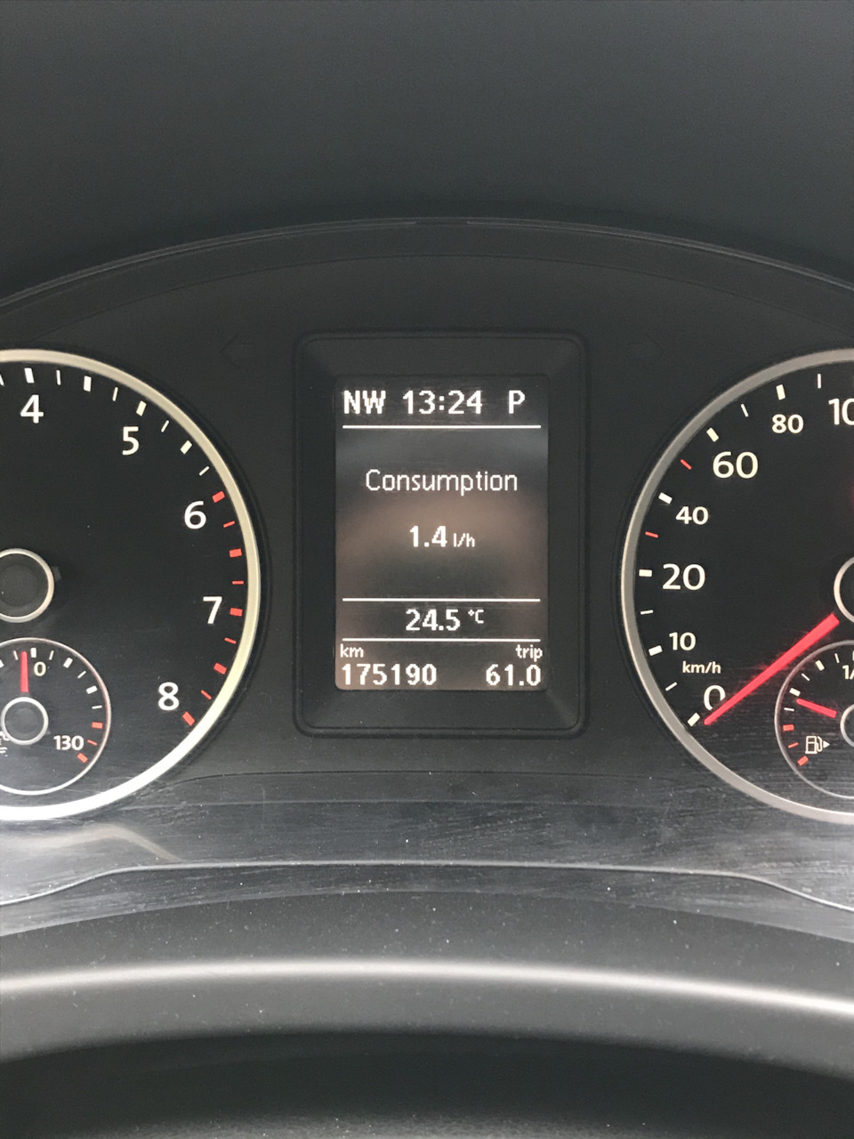 Расход ХХ — Volkswagen Tiguan (1G), 2 л, 2010 года | поломка | DRIVE2