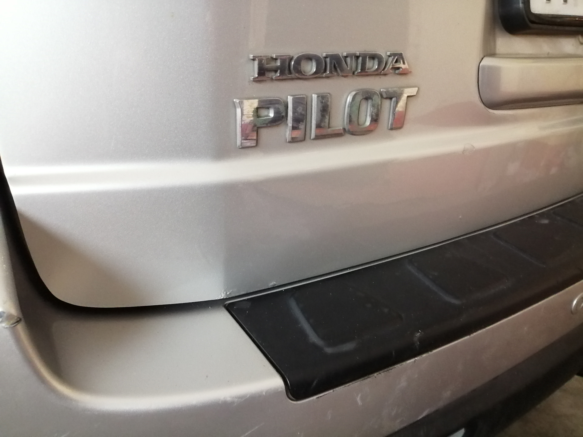 Honda Pilot подкраска белый перламутр