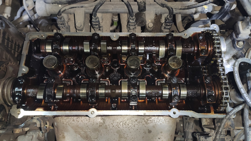 Замена прокладки клапанной крышки G4EE — Hyundai Getz, 1,4 л, 2010 года ...