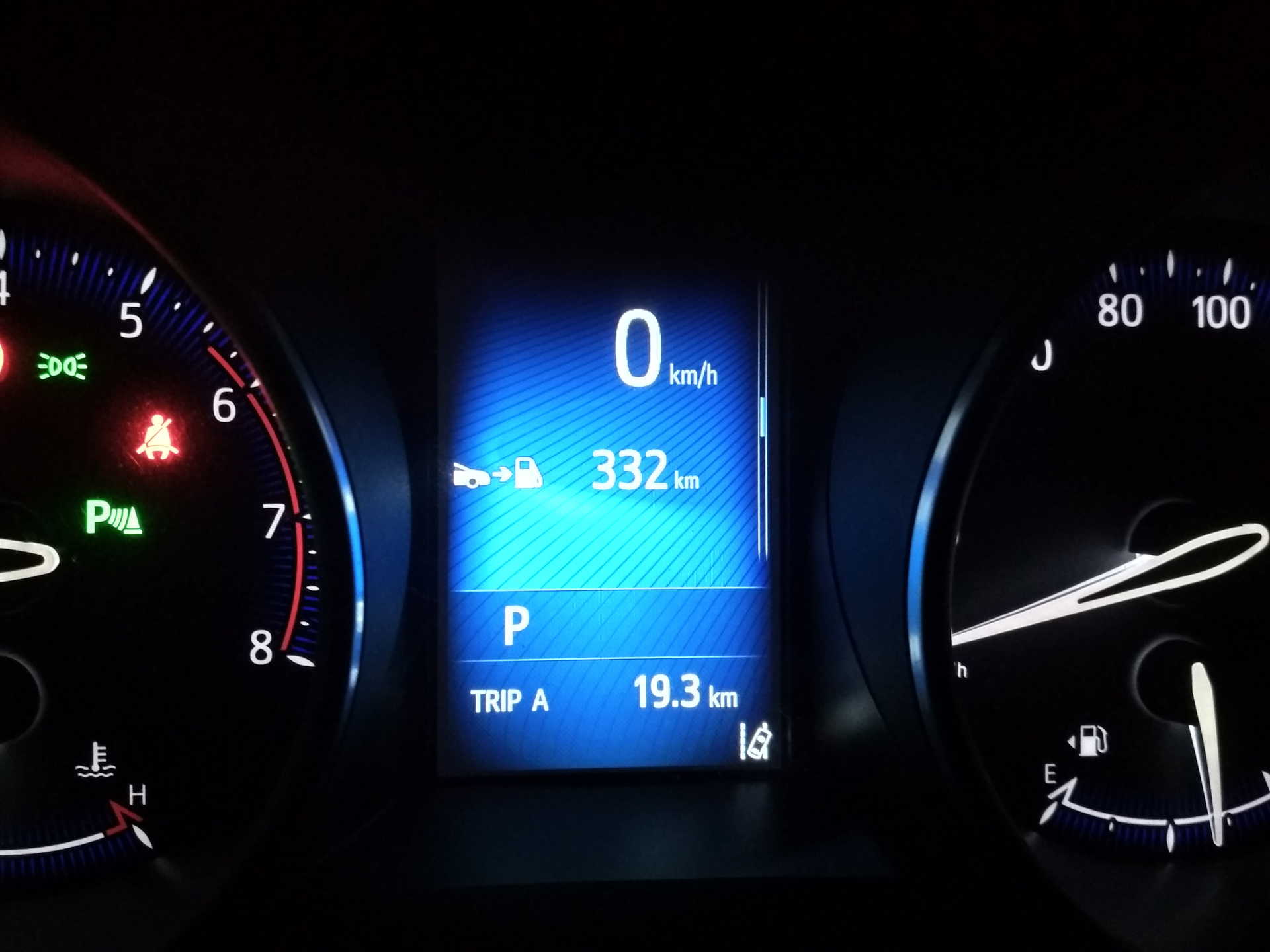 Как снять спидометр на тойоте ch r Меню бортового компьютера. - Toyota C-HR, 1,2 л, 2017 года электроника DRIVE2