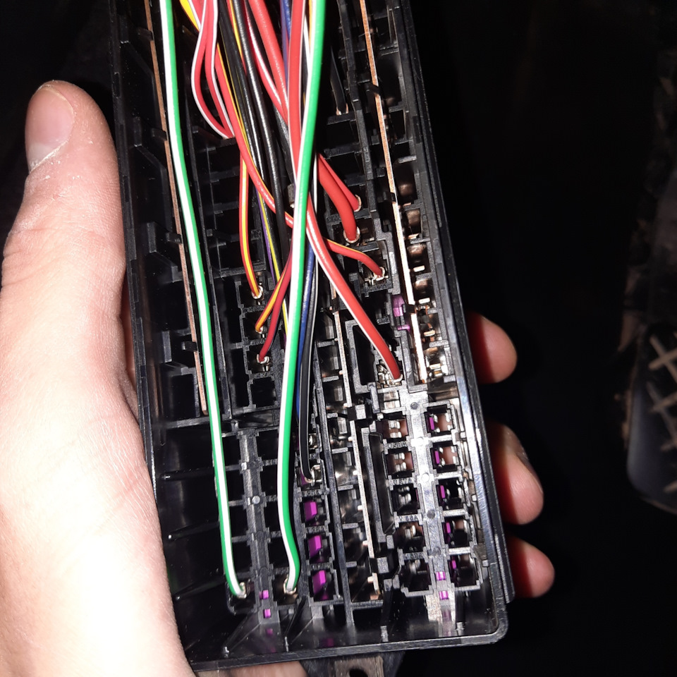 Блок предохранителей — Skoda Rapid (1G), 1,6 л, 2015 года | своими ...