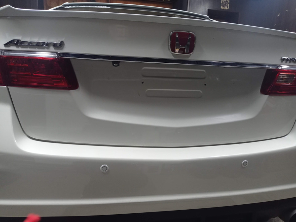 24. Камера на месте) — Honda Accord (8G)