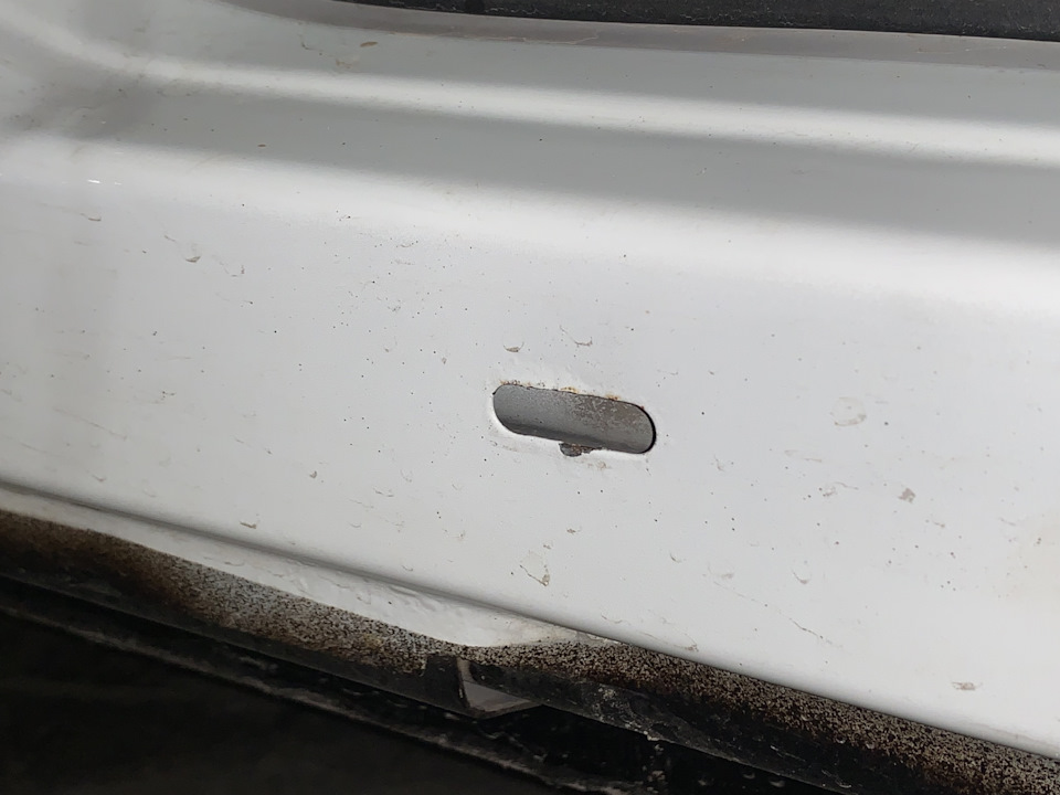 Местах установки клипс — Volvo XC60 (1G)