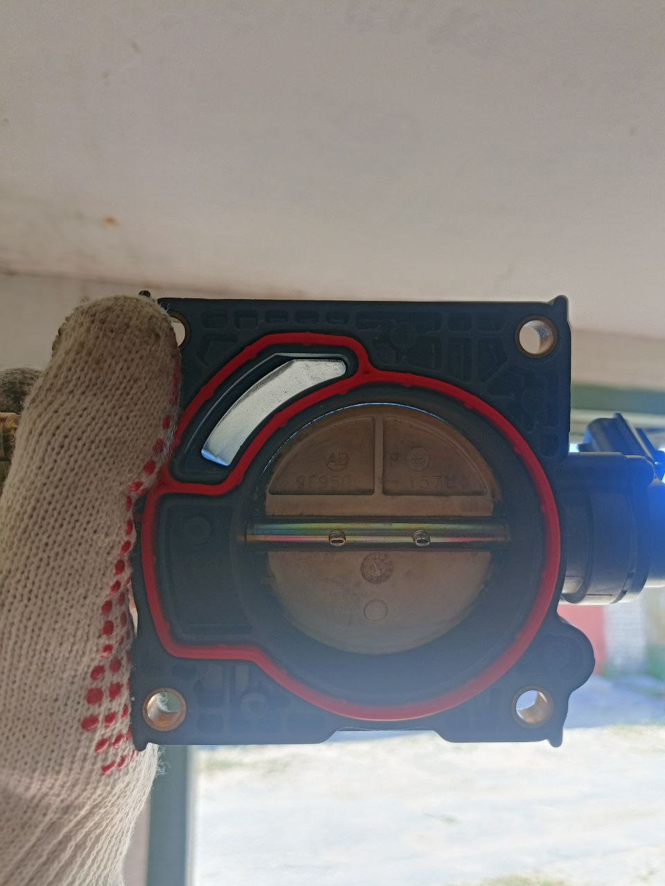 Реставрация дроссельной заслонки, замена хомута шруса, доливка масла в ...