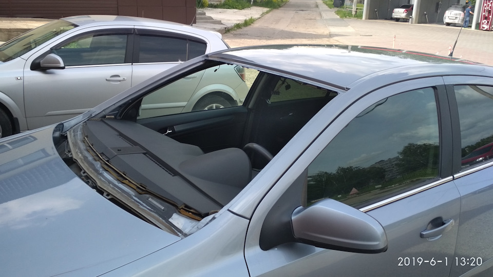 Щетки бош аэротвин — Opel Astra H, 1,6 л, 2004 года | аксессуары | DRIVE2