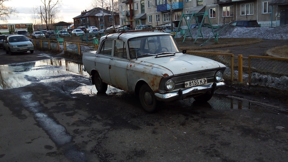 Гнилой москвич 412 очень