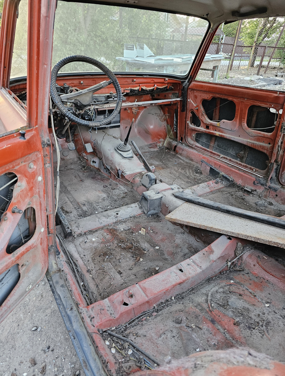 Разобрал единичку, готовлю машину в пескоструй. — Lada 21013, 1,2 л, 1983  года | кузовной ремонт | DRIVE2