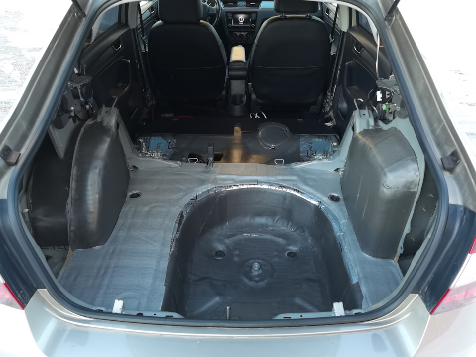 Шумоизоляция багажника. Поканальное подключение фронта.Новый сабвуфер ...