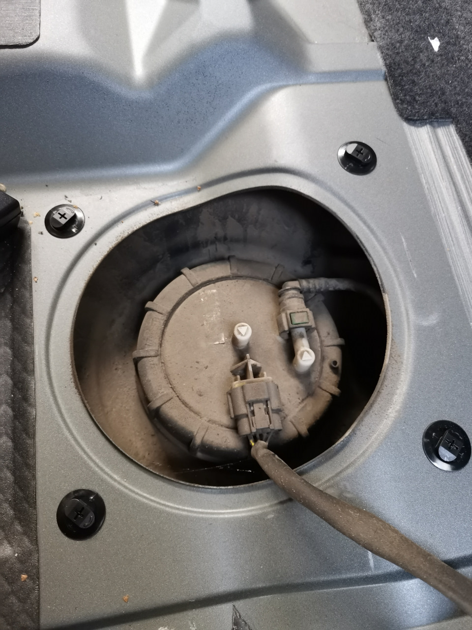 Грязно — Nissan Qashqai (1G)