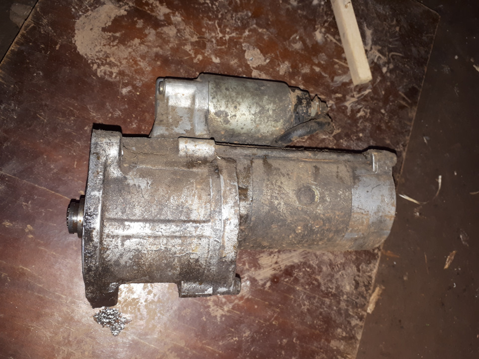 01. Снятие и дефектовка стартера — Mitsubishi Pajero (1G), 2,5 л, 1986 ...