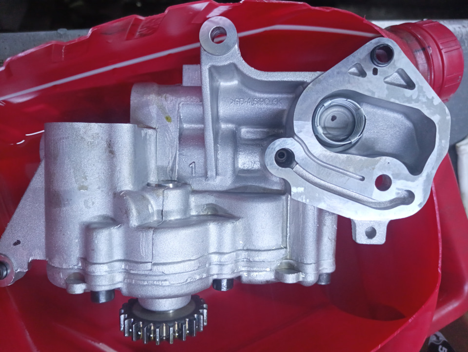 Замена масляного насоса 1.8 BZB — Skoda Octavia Scout A5 Mk2, 1,8 л ...