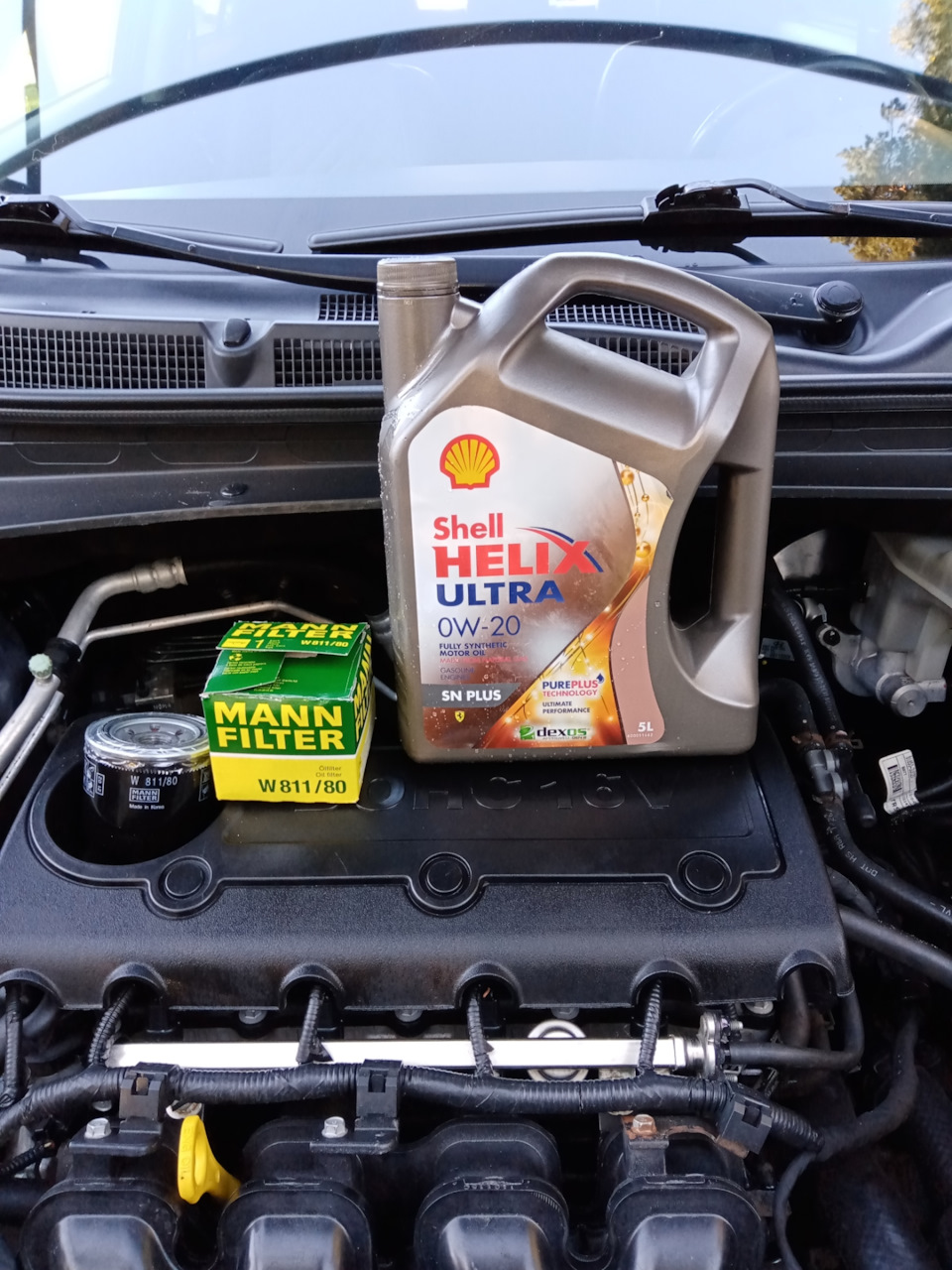 Замена моторного масла — KIA Sportage (3G), 2 л, 2011 года | плановое ...