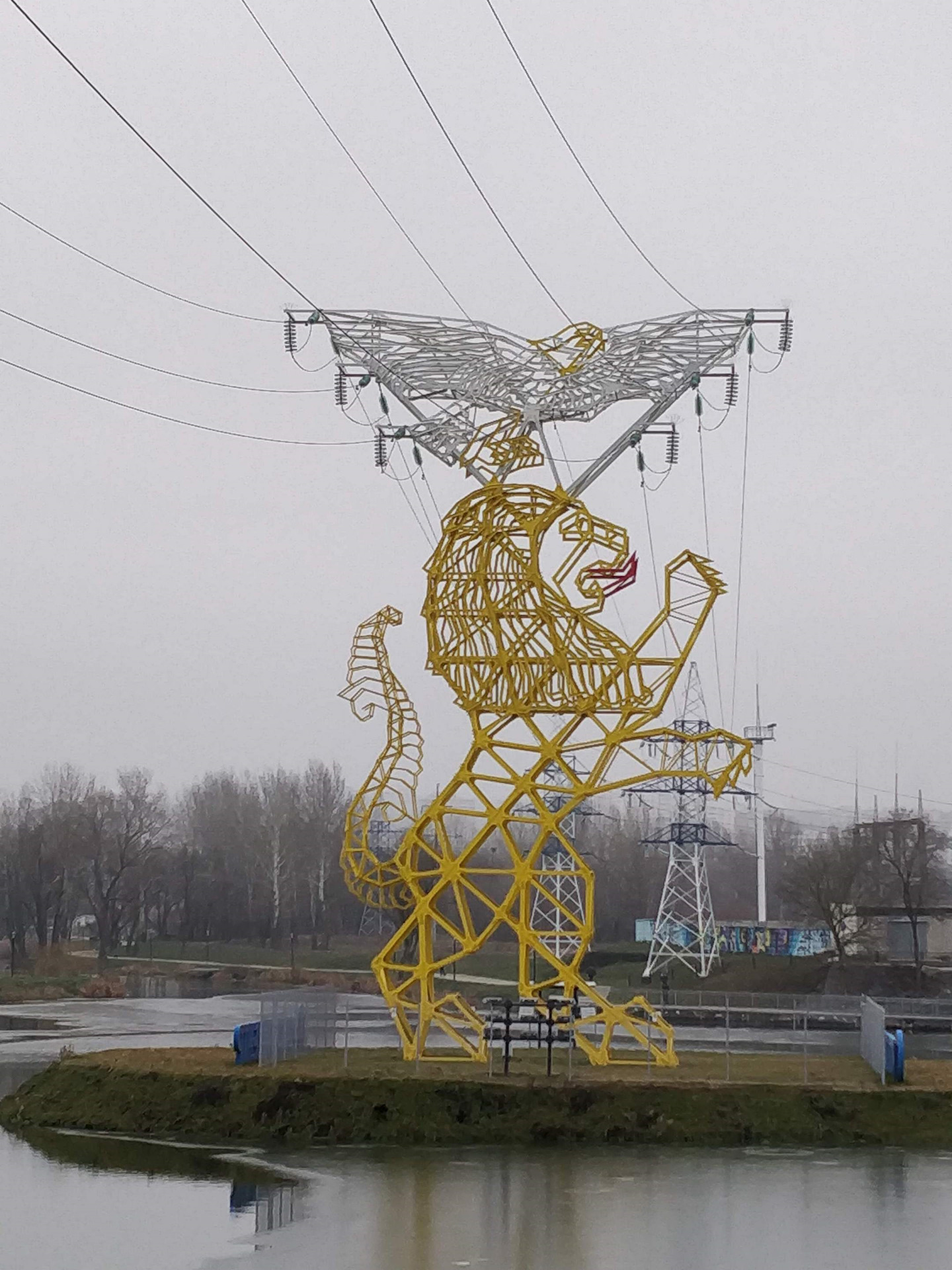 Орел белгород. Белгородская опора ЛЭП Белгород Лев. ЛЭП Лев Белгород. Опора ЛЭП Белгород Лев и Орел. ЛЭП Белгород.