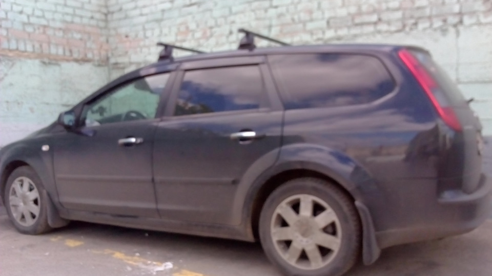 Замена расширительного бачка — Ford Focus Wagon II, 1,8 л, 2007 года ...