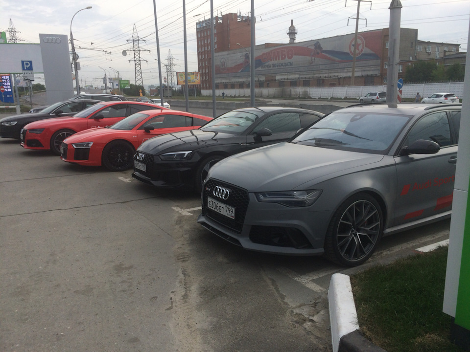 Audi a4 b7 dtm edition. Едем рс. Ауди rs3 gt. Едем рс. Skoda octavia a7 обои.