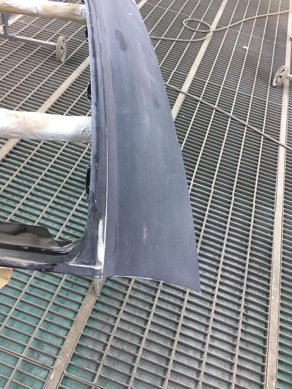 Верхняя крышка багажника. — Land Rover Range Rover (3G), 5 л, 2011 года ...