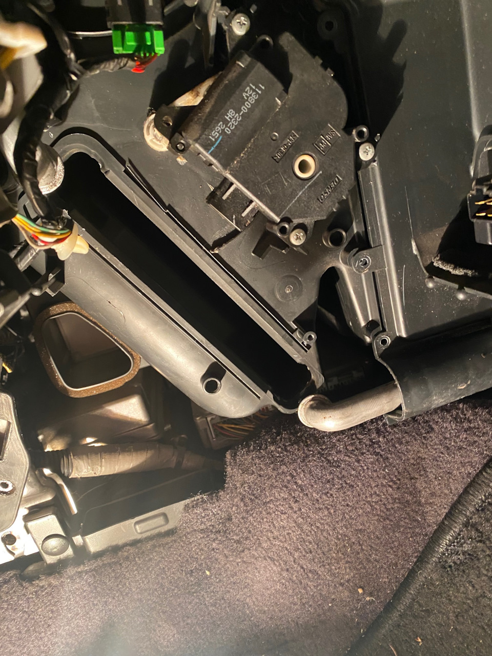 Вытащил старый радиатор — Honda Accord (7G)