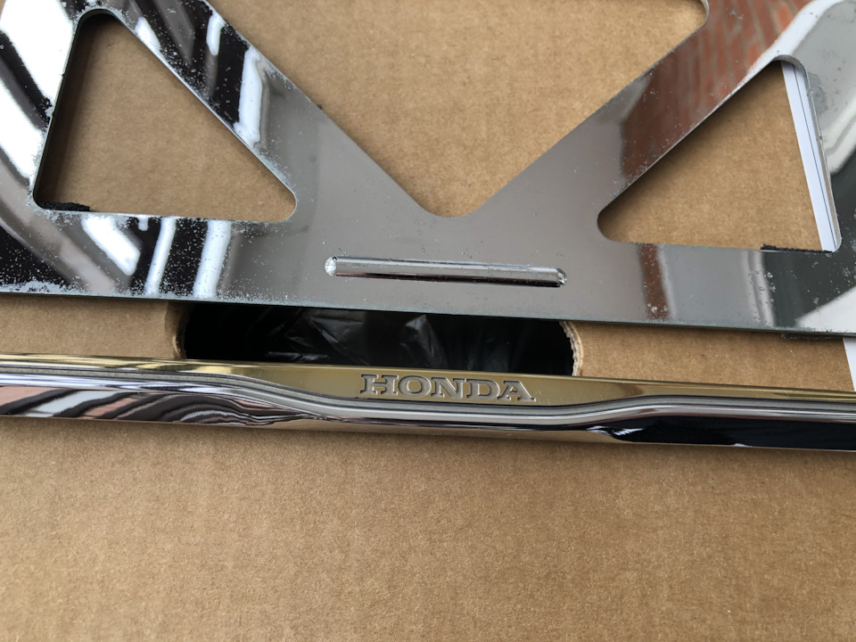 Оригинальные рамки под квадратные номера — Honda Civic Ferio (7G), 1,5 ...