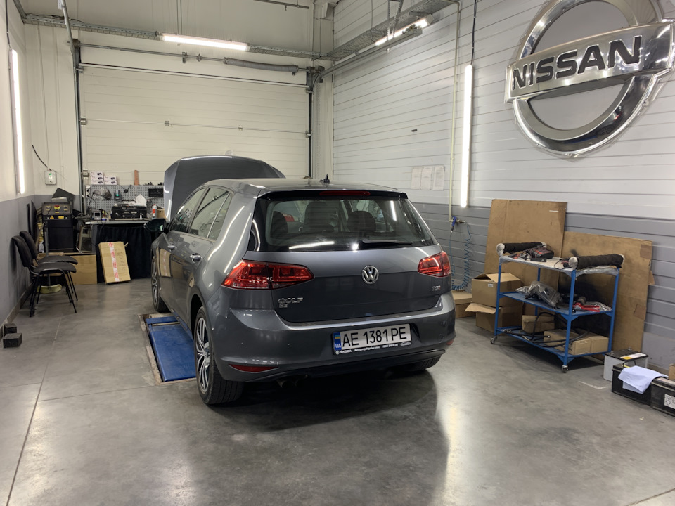 Течь тосола — Volkswagen Golf Mk7, 1,8 л, 2017 года | визит на сервис ...