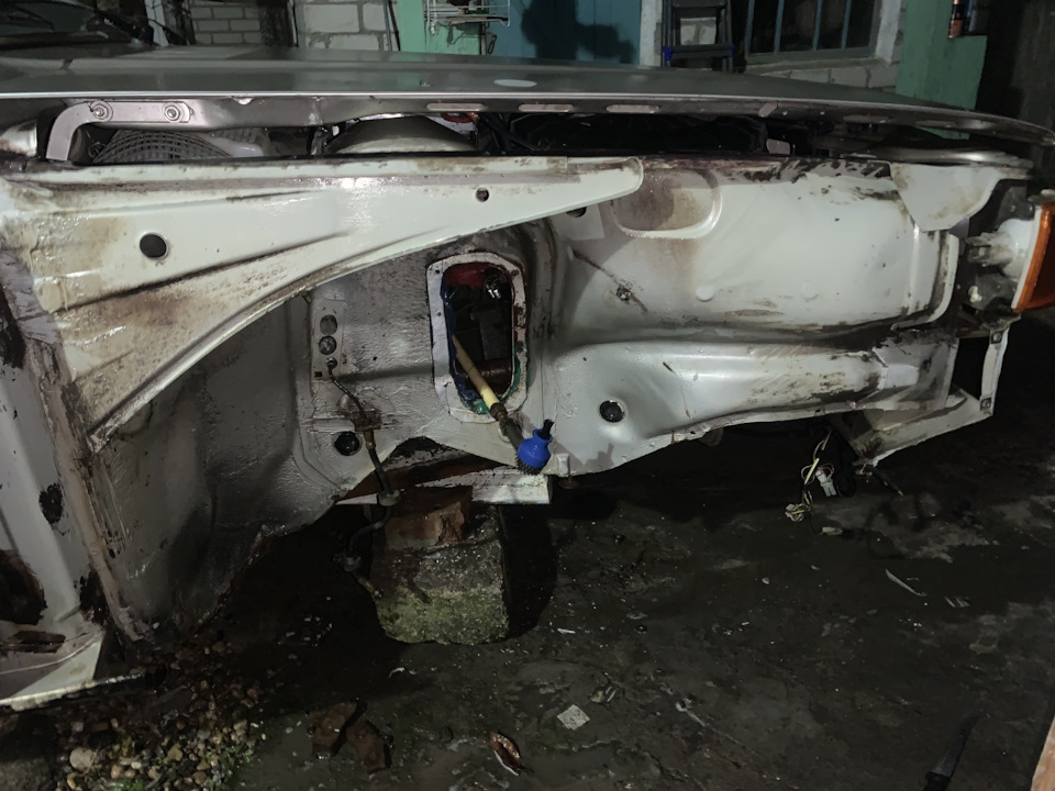 Пыльники гранат, мойка под крыльями — Audi 80 (B2), 1,8 л, 1978 года ...