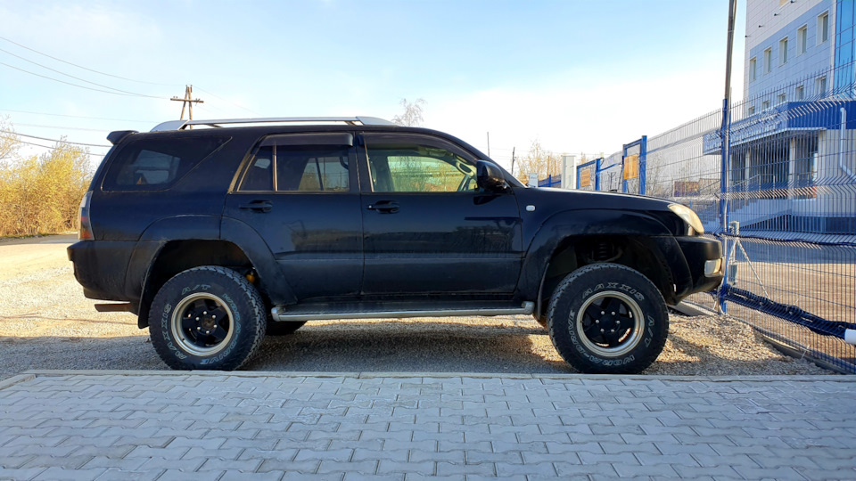 Фото в бортжурнале Toyota Hilux Surf (4G)