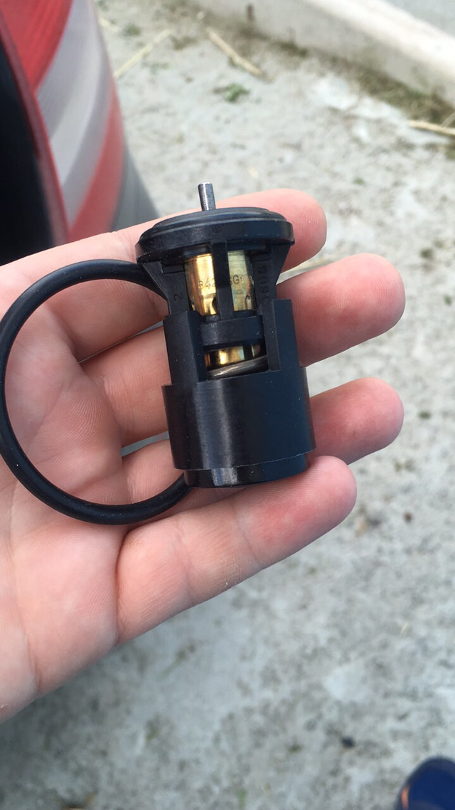 Может будет теплее зимой 😅 — Skoda Octavia A5 Mk2, 1,4 л, 2009 года ...