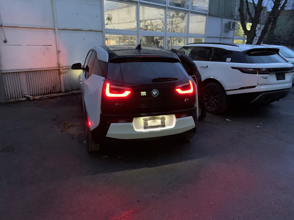Фото в бортжурнале BMW i3