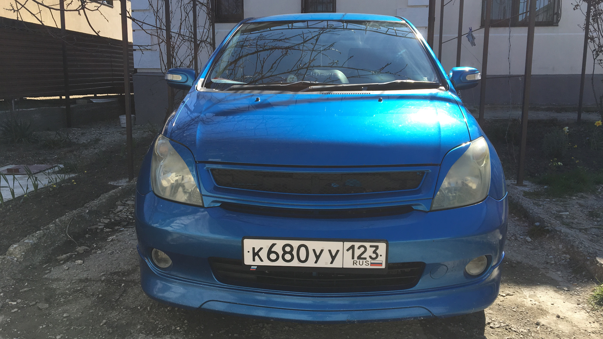 Toyota ist (1G) 1.5 бензиновый 2002 | TRD AERO компл. S на DRIVE2