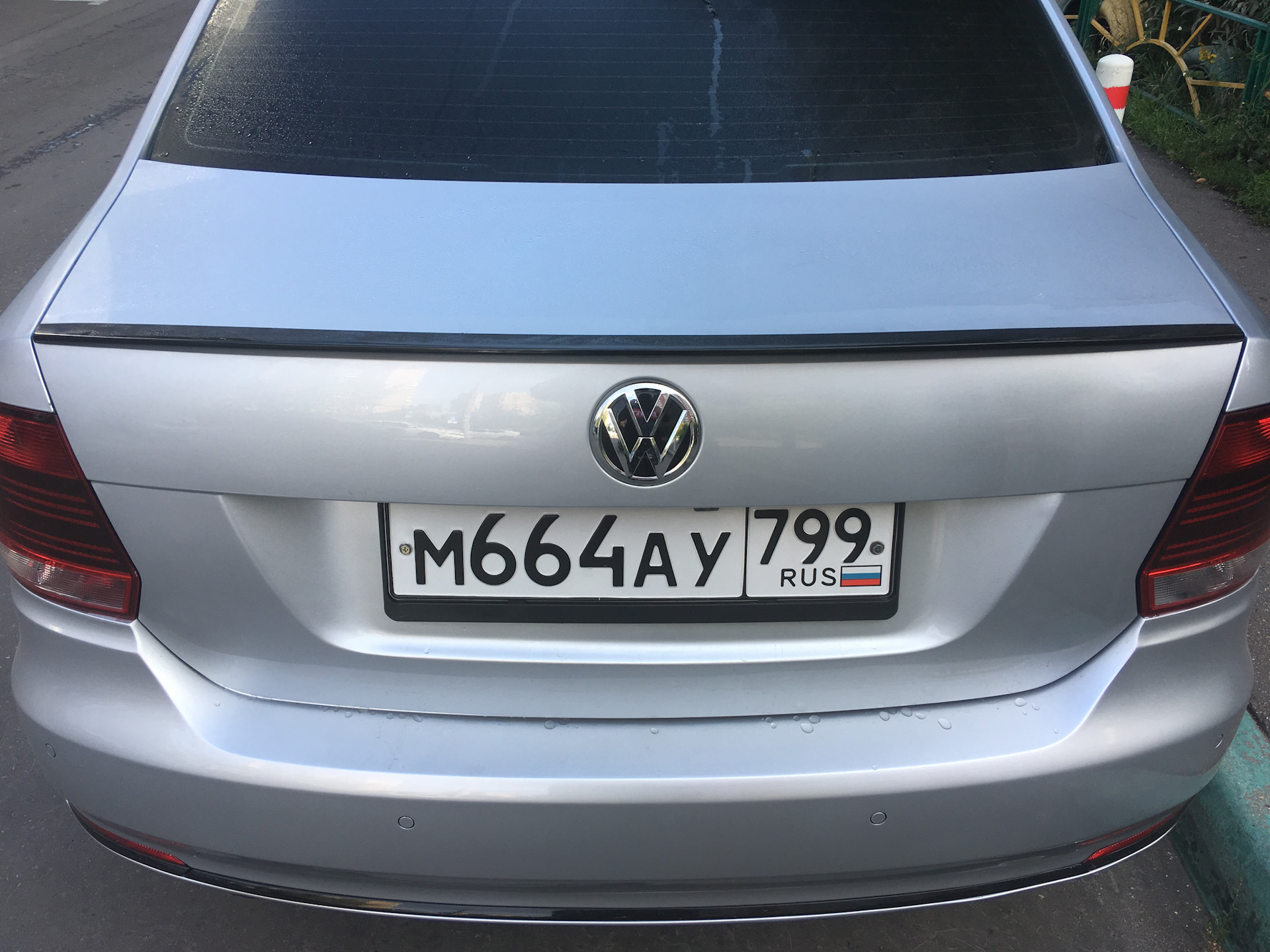 Лип спойлер Volkswagen Polo