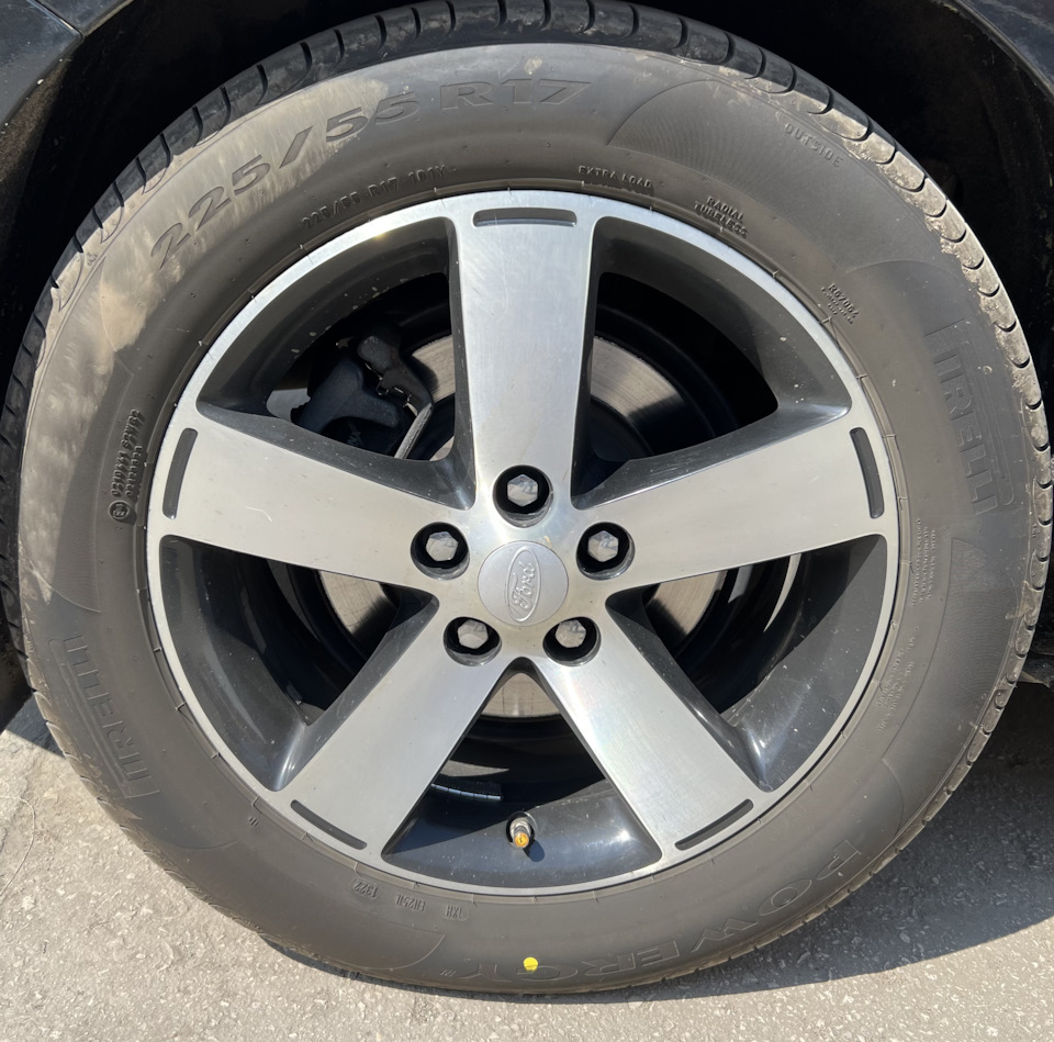 Летняя резина — Ford S-Max (1G), 2 л., 2013 года | шины | DRIVE2