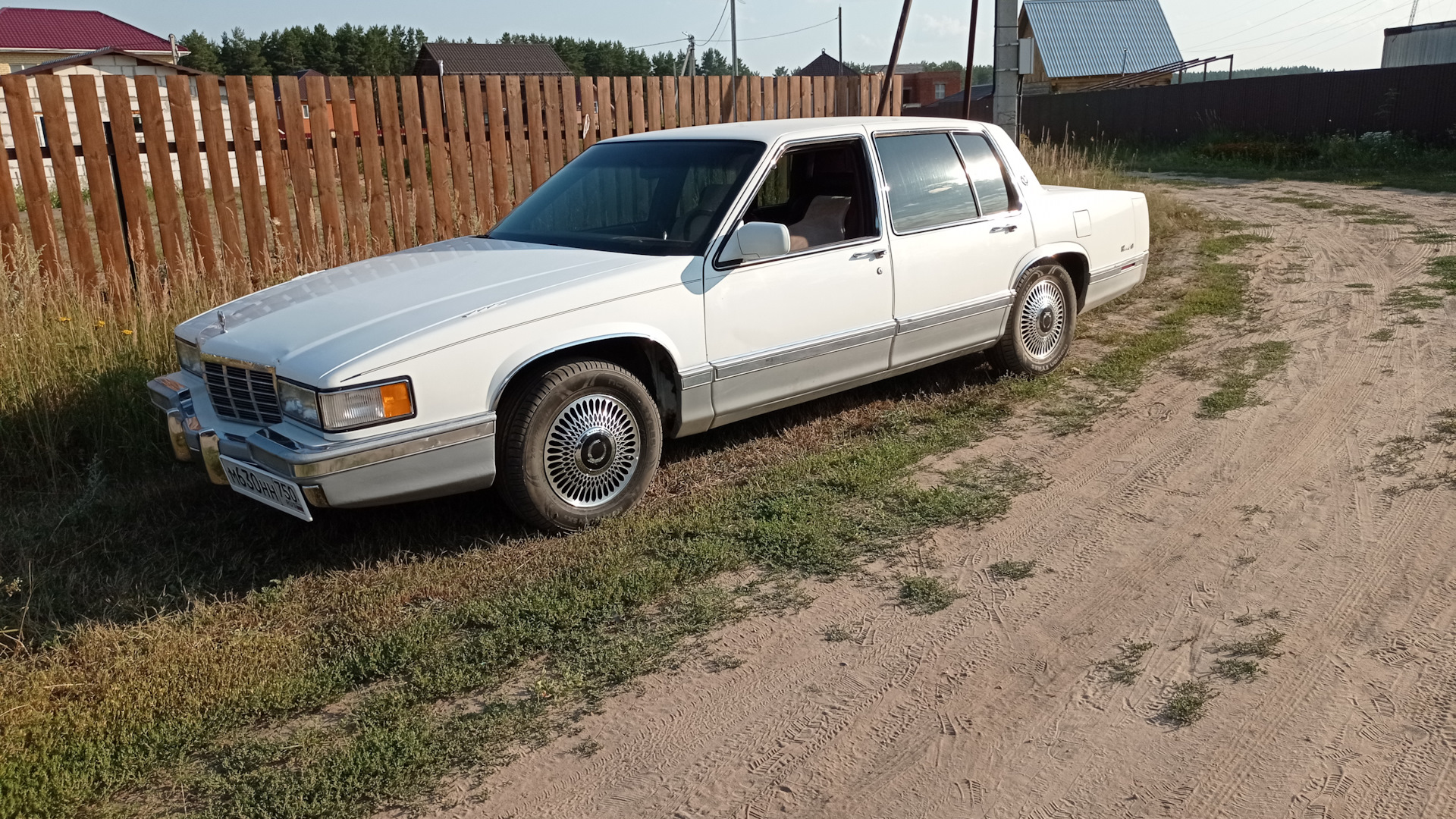 Cadillac DeVille (6G) 4.9 бензиновый 1991 | Снежинка на DRIVE2