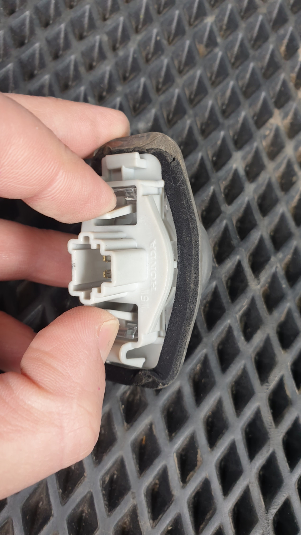 Фото в бортжурнале Honda Stepwgn (5G)