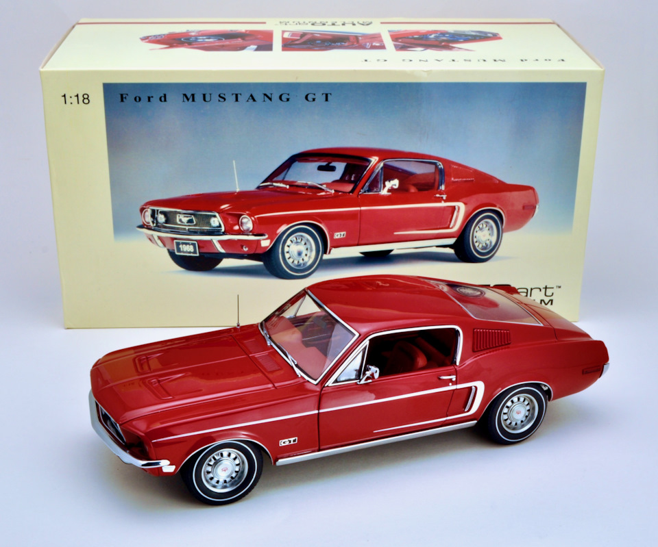 『ブリット』 AUTOart 1/18 FORD MUSTANG 1968 ブリット』 AUTOart 1/18 FORD MUSTANG 1968