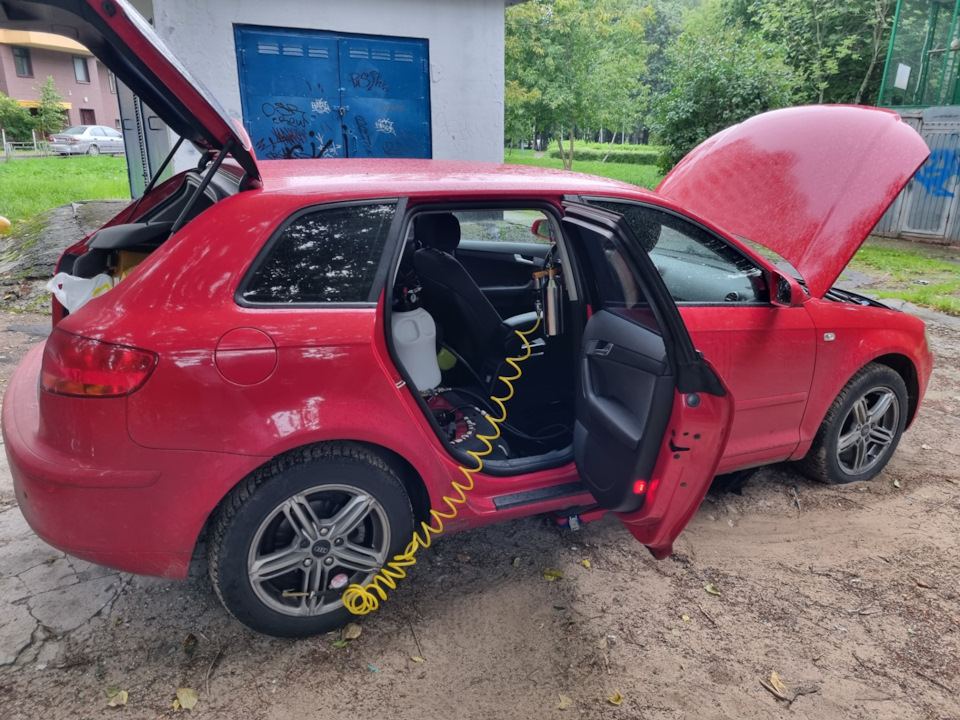 Фото в бортжурнале Audi A3 (8P)