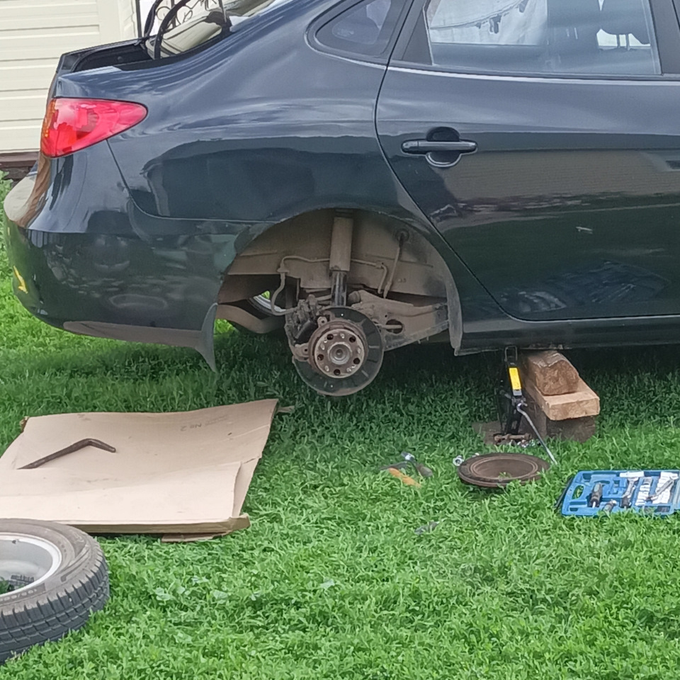 Ручник покинул чат — Hyundai Elantra (4G), 1,6 л., 2008 года ...