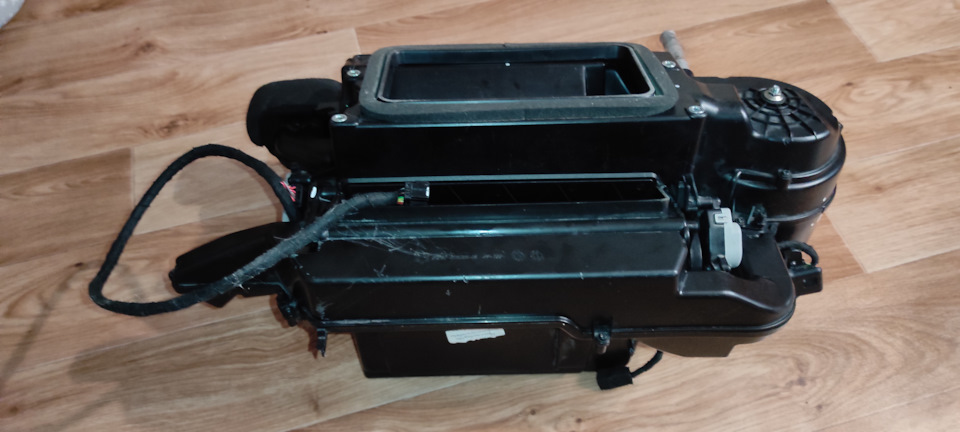 Обзор модуля печки от Новой Нивы 21214 с 2020 г. — Lada 21063, 1,3 л ...