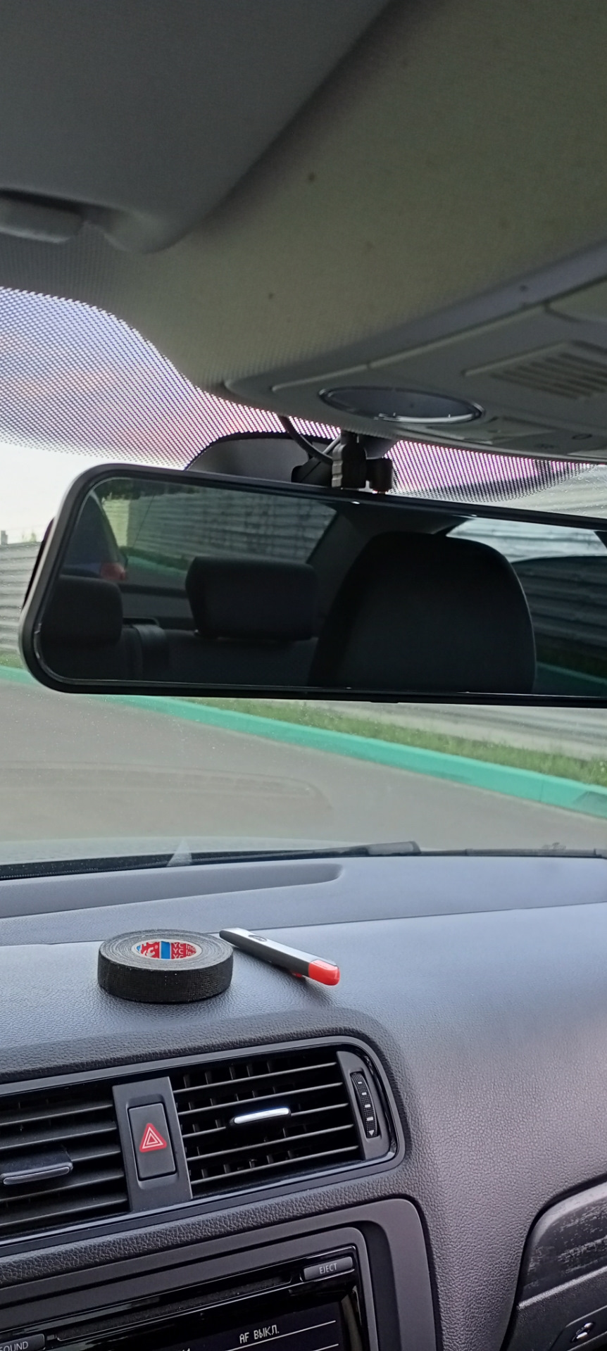 Правильное зеркало регистратор. HGDO 10" 1080p FHD — Volkswagen Jetta ...